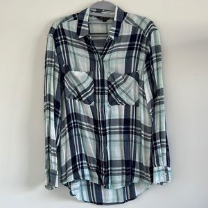 EUC Express Super Soft Boyfriend Flannel